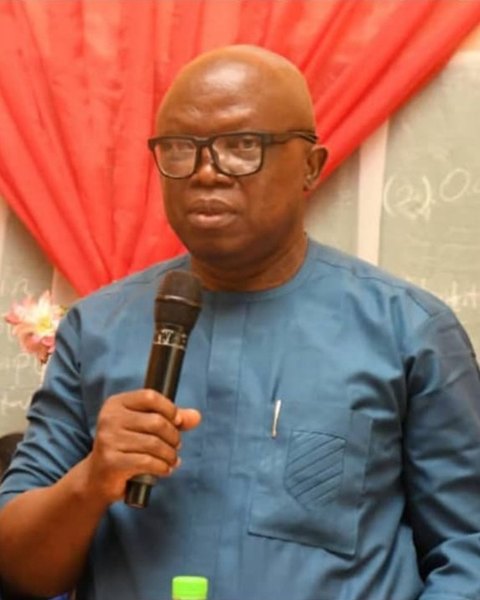 Dr. Unigwe, Sixtus C.